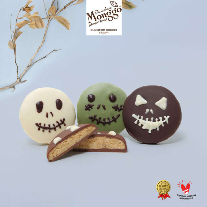 Chocolate monggo halloween spooky ghost biscuit