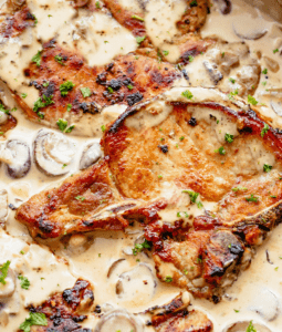 The photo of creamy mushrooms pork chops recipe