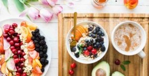 In any condition, healthy nutrition and lifestyle choices is crucial to maintaining your body inside out. Check out the do’s and don’ts when you want to boost your fertility.