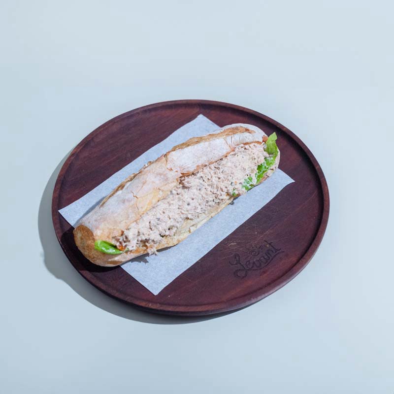 - tuna sandwich ( large )