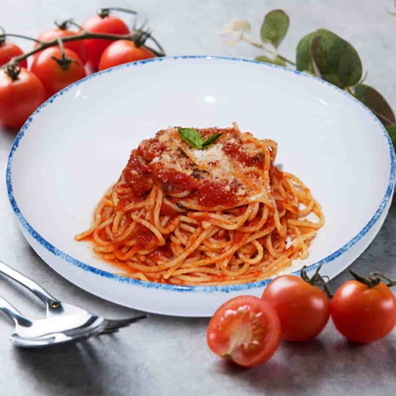 Spaghetti pomodoro portion - spaghetti pomodoro (1 portion | served hot)