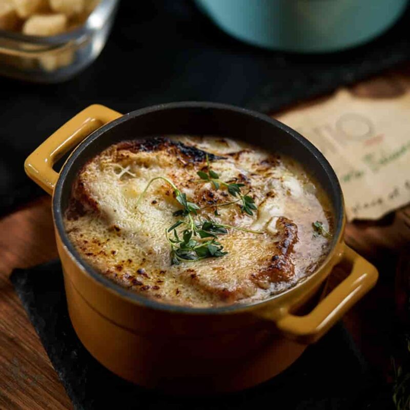 Onion soup recipe - zuppa di cipolle (1 portion | served hot)